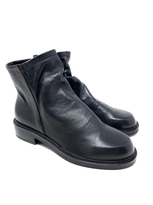 Geraffte Chelsea Boots für Damen IL LACCIO | CAROLA02LAVATONERO